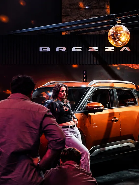 Brezza surround sound experience zone with interactive lighting