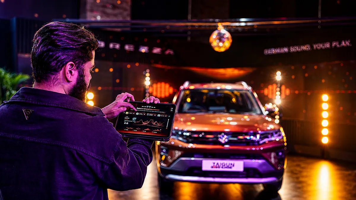 iPad-controlled surround sound visualizer at the Maruti Suzuki Brezza launch