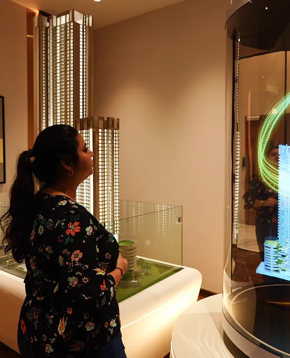 interactive holotube in real Estate
